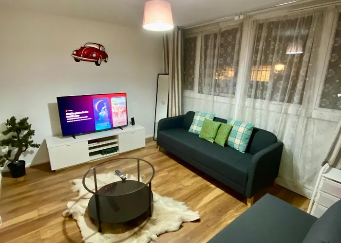 Central London 3 Bedroom Flat, Oxford Circus, W1W
