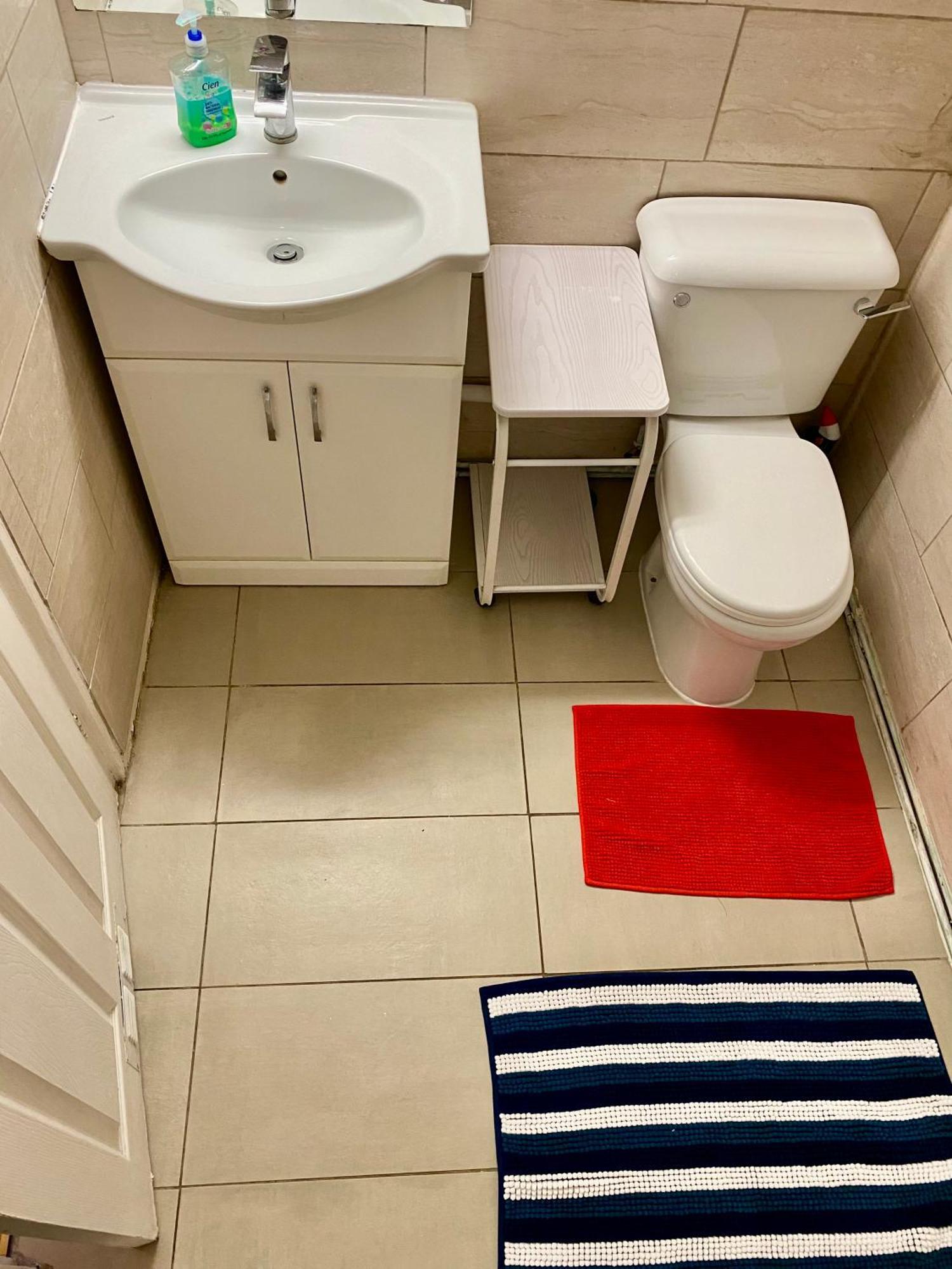 3 Bedroom Flat, Oxford Circus, W1w * Лондон